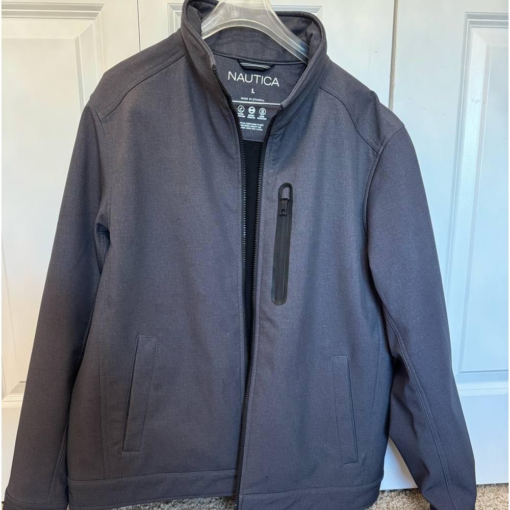 Like new men's Nautica jacket